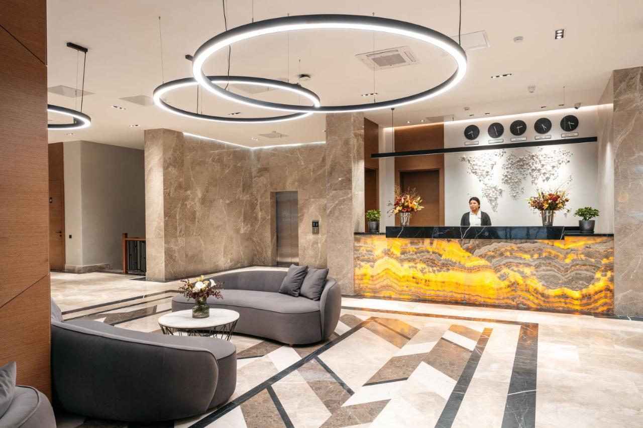 Raavah Aparthotel Almati Kültér fotó